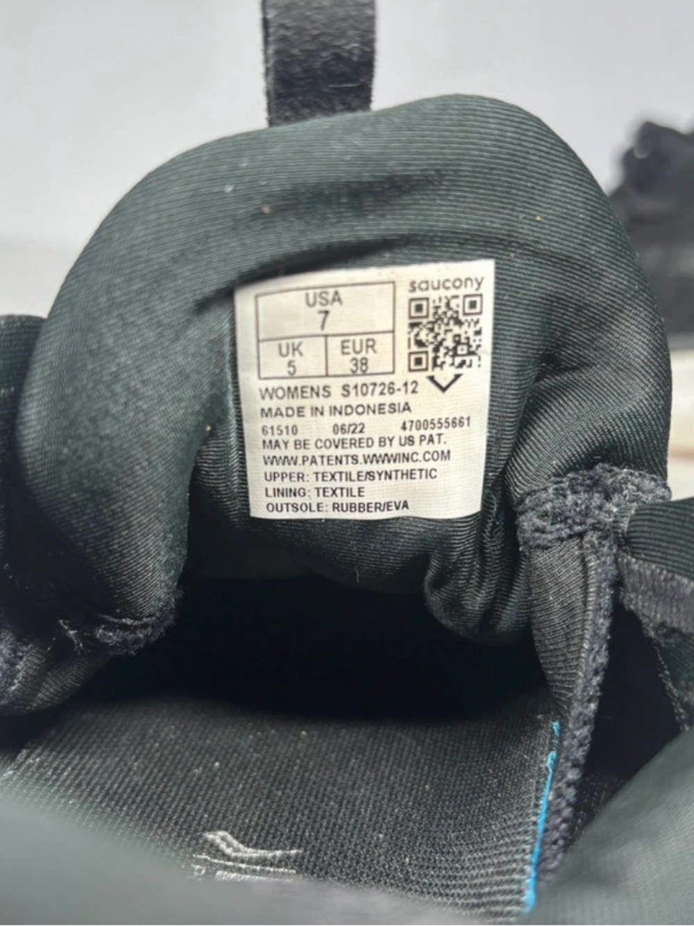 Saucony Women's Black and White Running Sneakers - Picture 9 of 9